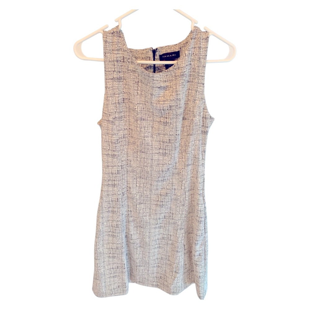 EUC Tahari dress with pockets!